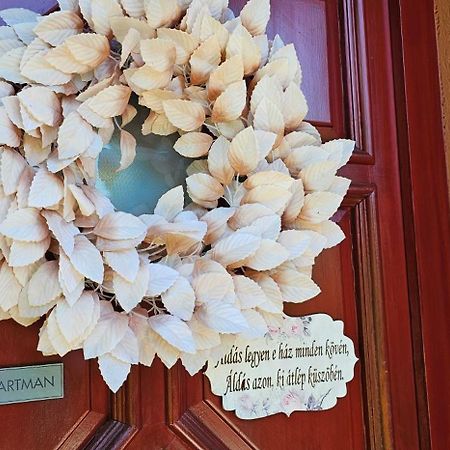 Nyirjes Vendeghaz Hotel Balassagyarmat Ngoại thất bức ảnh